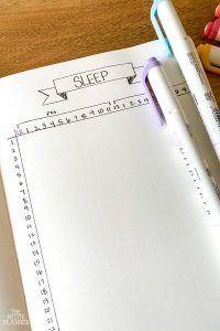 EASY Bullet Journal Sleep Tracker &amp; FREE Printable ⋆ The Petite Planner